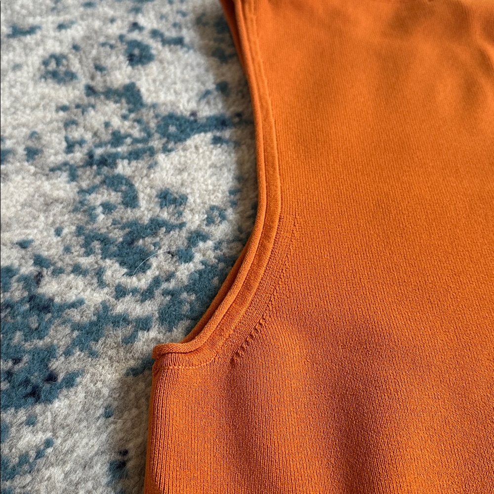 **SOLD**COS TOP - Picture 7 of 7